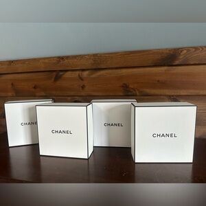 CHANEL LARGE GIFT BOXES 4/50 or 15 each